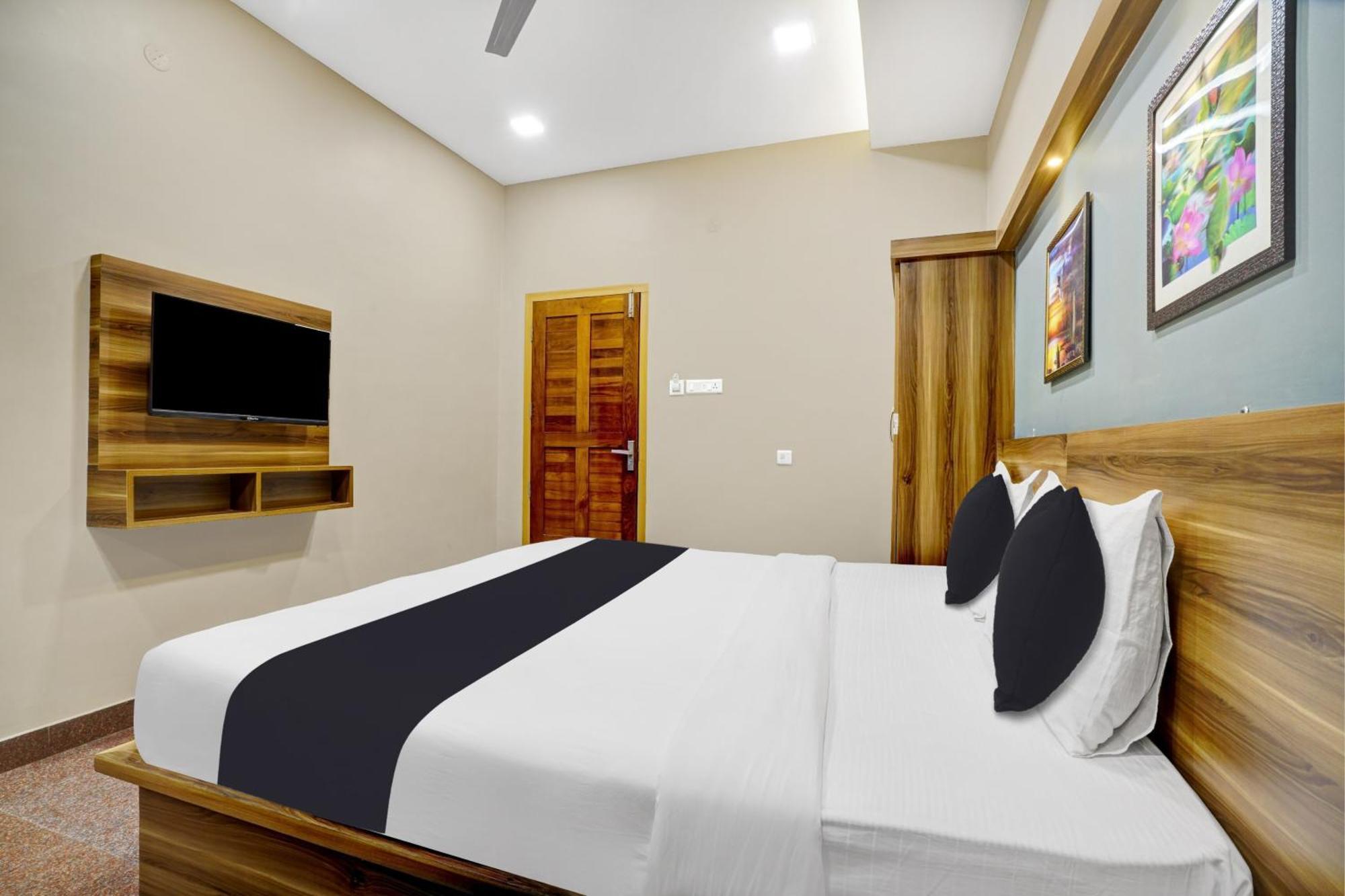 Hotel O Century Regency Kochi Extérieur photo